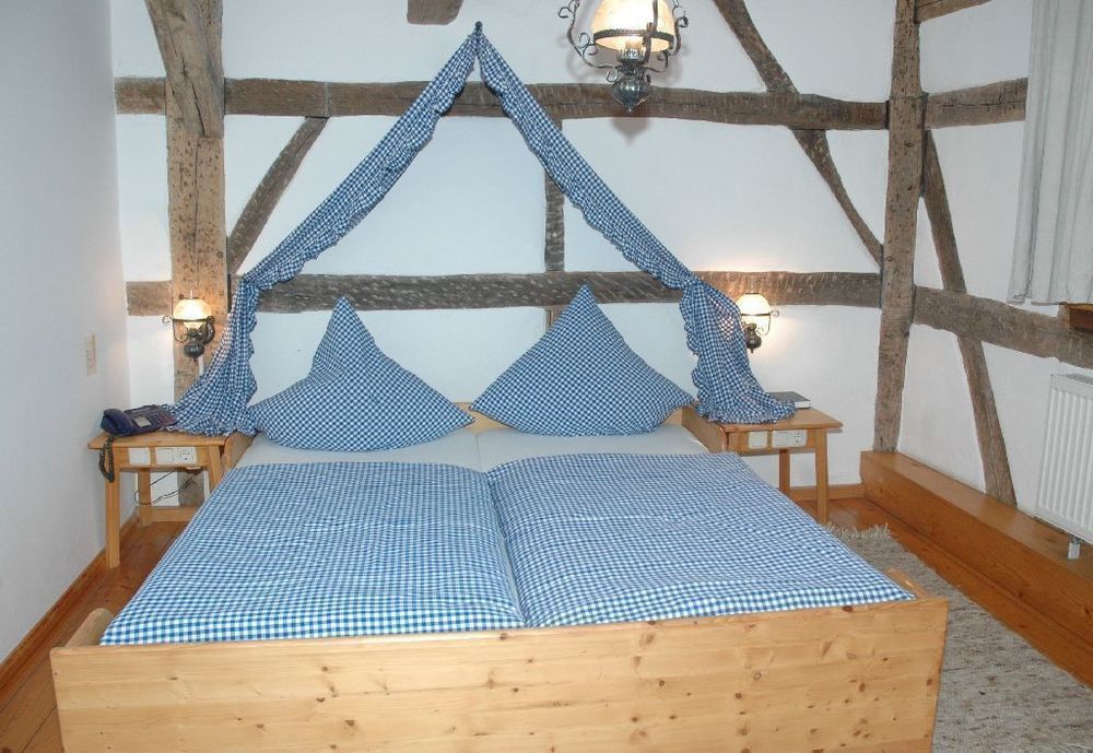 Landhaus Zum Falken Tauberzell Esterno foto